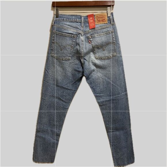 Levi's NWT Wedgie Skinny High Rise Raw Hem Denim Jeans 28 - Picture 2 of 12